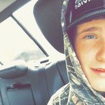 @_beausimmons_ - Instagram