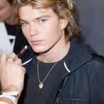 Bebewalker22 - @bebewalker22 - Instagram