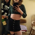 Bee Walker - @beewalkerr - Instagram