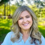 Becca Benson - Travel Specialist - @beccabensontravel - Instagram