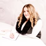 𝘽𝙚𝙘𝙘𝙖 𝙅𝙖𝙮𝙣𝙚 - @becca_jayne_vocalist - Instagram