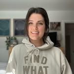 Rebecca Wolfe - @beccajoy_ - Instagram