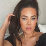 𝘳𝘦𝘣𝘦𝘤𝘤𝘢 𝘬𝘪𝘯𝘨𝘴𝘭𝘦𝘺 - @becca.kingsley - Instagram