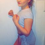 Becca Knowles - @knowlesbecca - Instagram