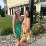 Becca larson - @beccalarson28 - Instagram