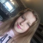 Elisha - @elisha_logan__becca - Instagram