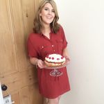 Becca Lowe - @bakesbybecca - Instagram