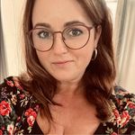 Becca Thomson - @becca.thoms - Instagram