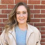 Becca Watts - @something_so_beautiful - Instagram