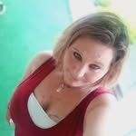 Becca Watts - @beccawatts64 - Instagram