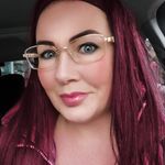 Becki Evans - @missbecki36 - Instagram