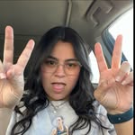 Becky Flores - @beckaliciousss - Instagram