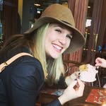 Becki Peterson - @beckiscloset - Instagram