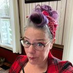 Becki Thompson - @tachy4life - Instagram