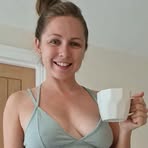 Annie Becky - Facebook