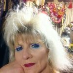 Becky Blanton - @becky.blanton.67 - Instagram