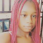 Becky Bloom - @becky.bloom.37625 - Instagram
