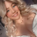 Rebecca - @becky.bock - Instagram