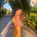 Rebecca Bond - @_beckybond - Instagram
