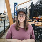 Becky Bors - @beckyredlich - Instagram