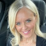 Becky Botterell - @beckybotts48 - Instagram