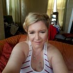 Becky Brindle - @becky.brindle.710 - Instagram