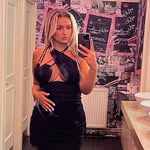 Becky Buxton - @beckybuxtonn - Instagram