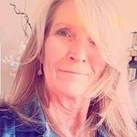 Becky Menzies - Canada 🇨🇦 - @polarexpress.0 - Instagram