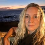 Becky Caron - @beckycaron71 - Instagram