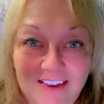 Becky Cates - @beca.100 - Instagram