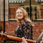 Becky Chamberlain - Wedding Singer 🎶 - @beckychamberlainmusic - Instagram