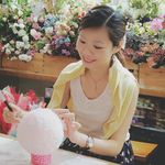 Becky Chan - @beckymomos - Instagram