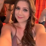 @beckycheck12 - Instagram