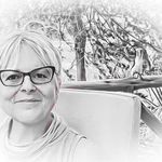 Becky Chism - @macroeyeshot - Instagram