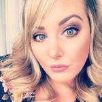 Becky Coyle - @becky_bow1 - Instagram