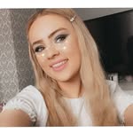 Becky Crowe - @beckycrowe5 - Instagram