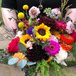 Becky Echols Wooten - @beckywootenflowers - Instagram
