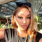 Stacey Meeronga Omari - @fine_becky - Instagram