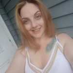 Rebecca Kunkle - @beckygetz - Instagram