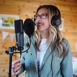 Becky Gregory - @beckygregorymusic - Instagram
