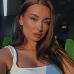 Becky harper - @bexkocxa - Instagram