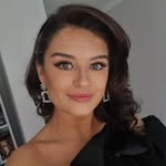 Becky Harvey - @beckyharvey12 - Instagram