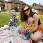 Becky, Jacob and Jasper - @mamma_and_2 - Instagram