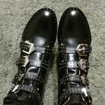 R.B. - @beckyla.la - Instagram