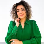 Rebeca Luiza - @beckyluiza - Instagram