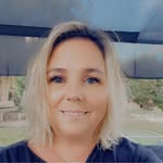 Becky Lyons - @becky.lyons.7 - Instagram