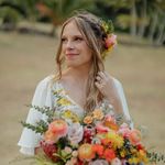 Becky Moyer - @bjomo - Instagram
