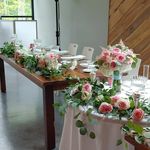 Becky Petersen | The Arch Queen - @bouquets_by_becky - Instagram