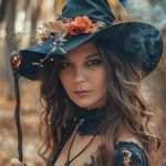 Becky Potts - @cybil88 - Instagram