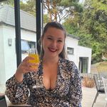 Becky Preece - @beckyp96 - Instagram